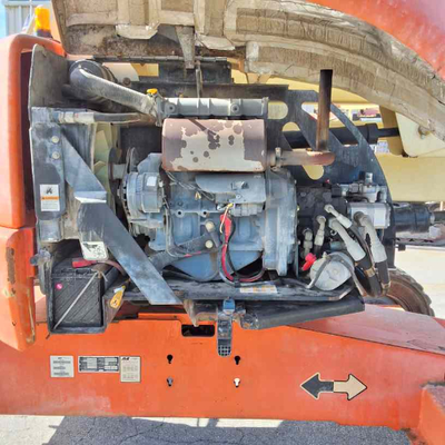 USED 2013 JLG 450AJ