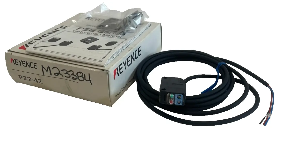 NEW KEYENCE PZ2-42 PHOTOELECTRIC SENSOR PZ242