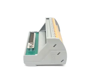 Used Phoenix Contact 2904270, VIP-3/PT/HD44SUB/M PLC Input & Output Michigan US | Maverick Industrial Sales #1401274