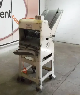 Used OLIVER MODEL: 797-32 Bread Slicers California US | BakeryEquipment.com #1555923