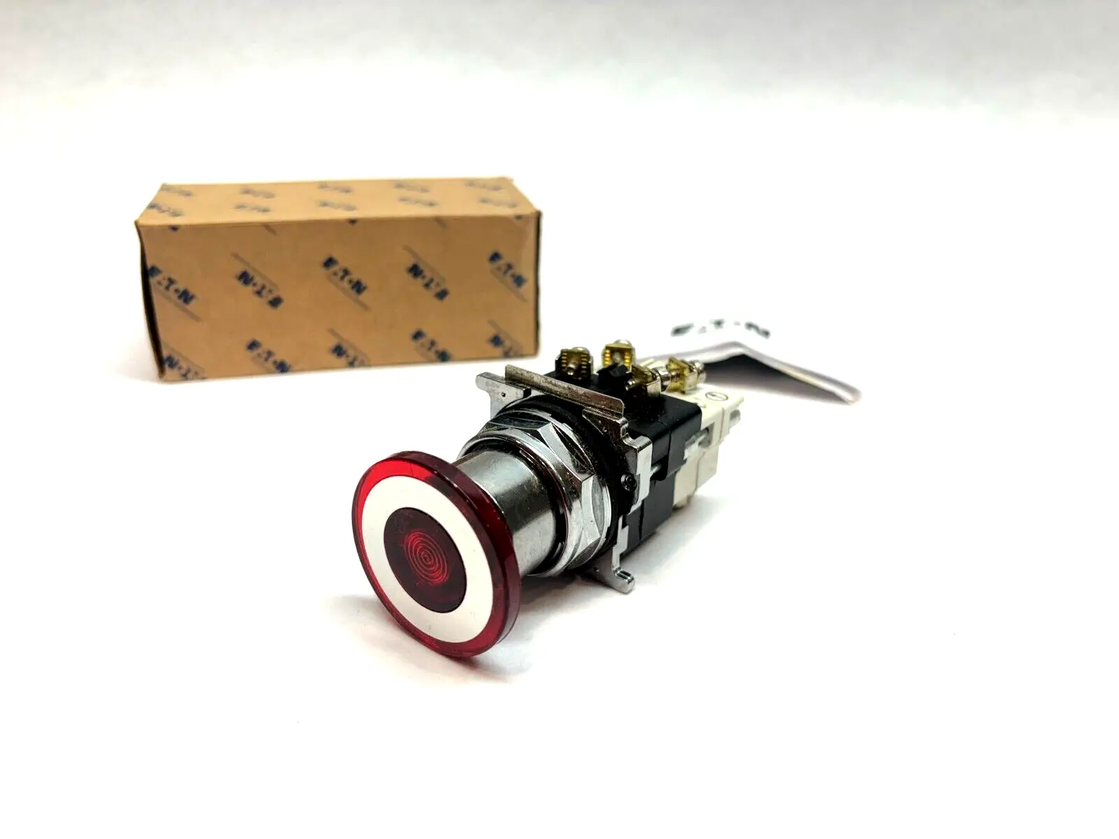 10250T1063C47-1X | Eaton  Momentary Push Pull Operator Switch, Red Lens, Pushbutton - New