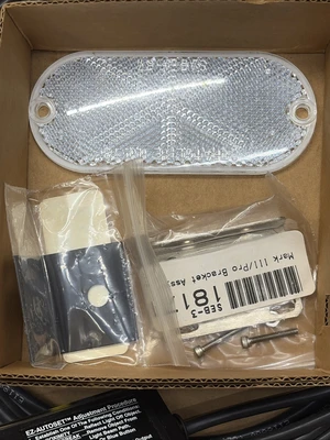 NEW Domino, Tri-Tronics 73908