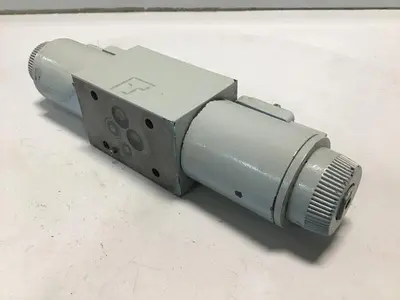 USED VICKERS DG4V3S6CMUHL760EN490