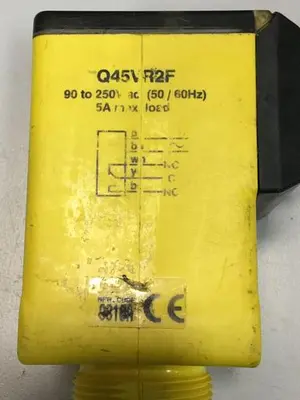 USED BANNER ENGINEERING Q45VR2F