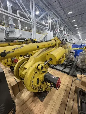 Used 2010 FANUC M900IA/400L Robots Michigan US | Aucto #1306806
