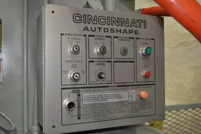 USED CINCINNATI 230ASX6FT