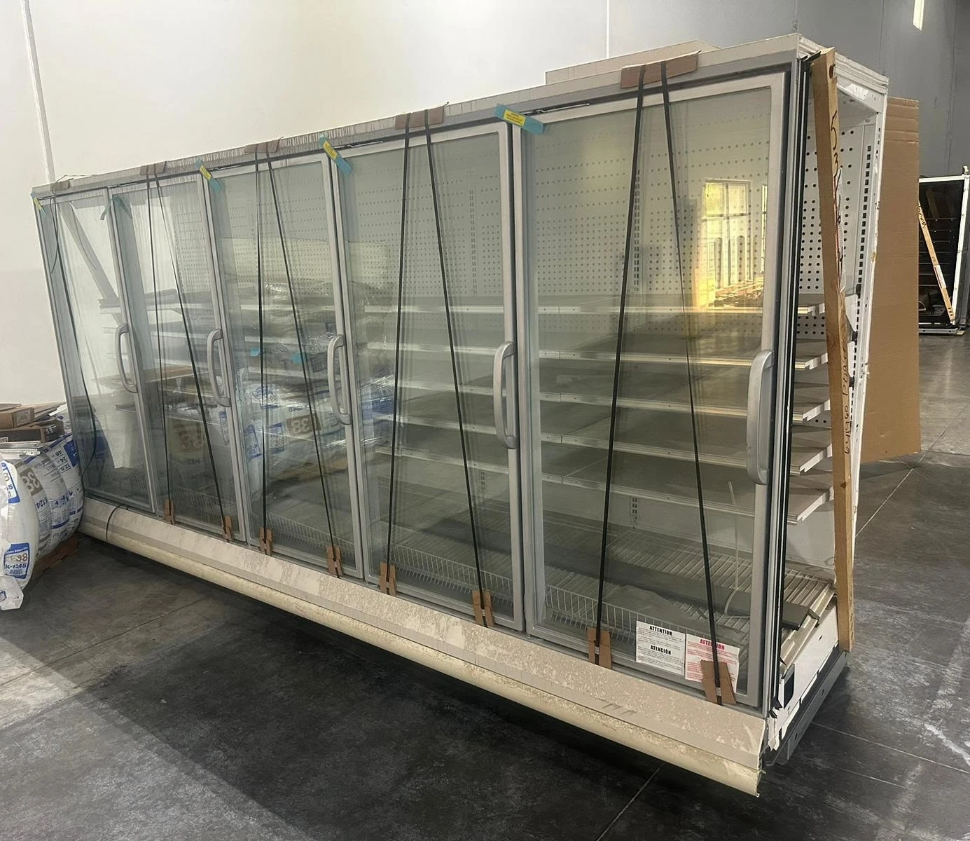 12-0065 Hussmann RL Freezer 29 Door Run