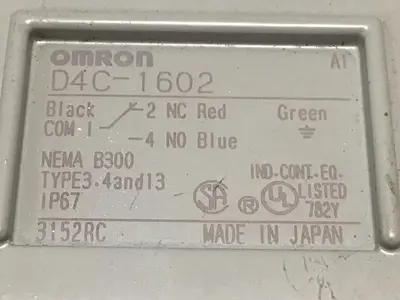 USED OMRON D4C-1602