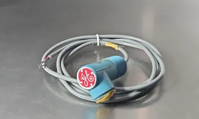 General Electric 3S7505 SL823F6 Light Source (70" wire). Loc5D10