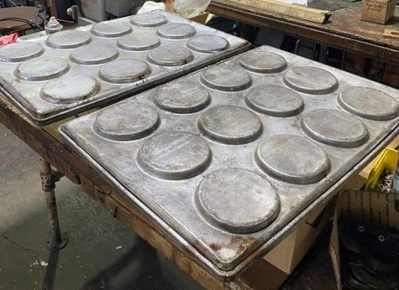 _UNKNOWN_ _UNKNOWN_ Bun Pans | Envoy Equipment LLC (2)