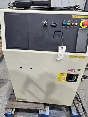 USED 2008 FANUC M-20IA
