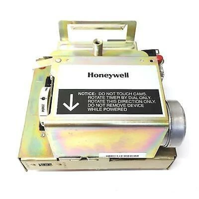 Honeywell R4140L1147 Flame Control Programmer [New]