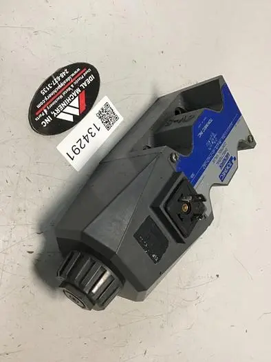 Used VICKERS DG4VS-5-0B1-M-U71-H-7-40-JA2 Valves/Fittings Michigan US | Ideal Machinery #603534