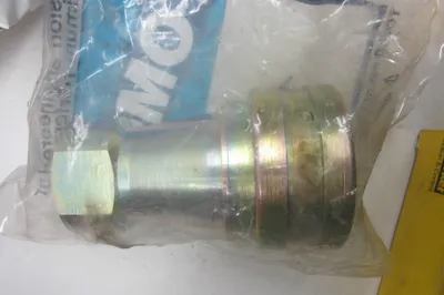 NEW TOMCO TH8-36-201 COUPLING TH836201