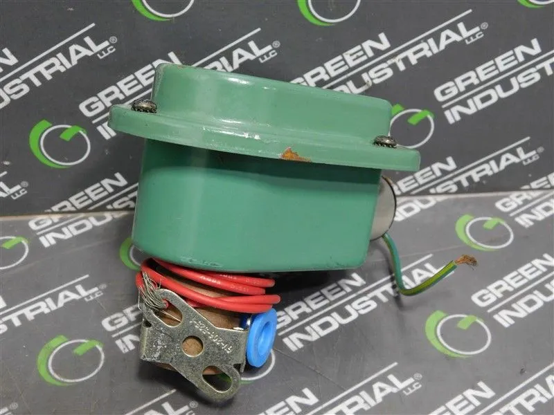 ASCO WPFT826202209665 Red Hat Solenoid Valve  Used