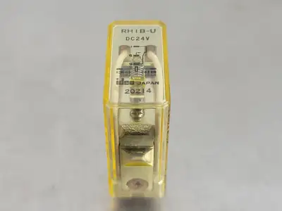 NEW IDEC RH1B-UDC24V