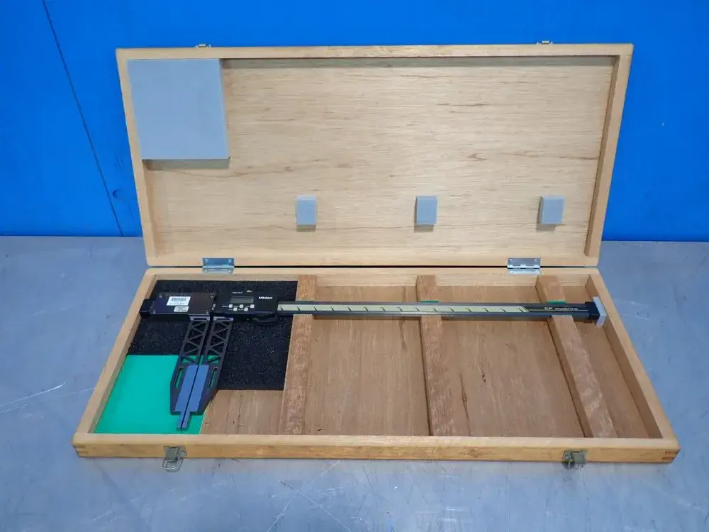 Used MITUTOYO 552160 Digital Calipers Ohio US | HGR 24 #1233319