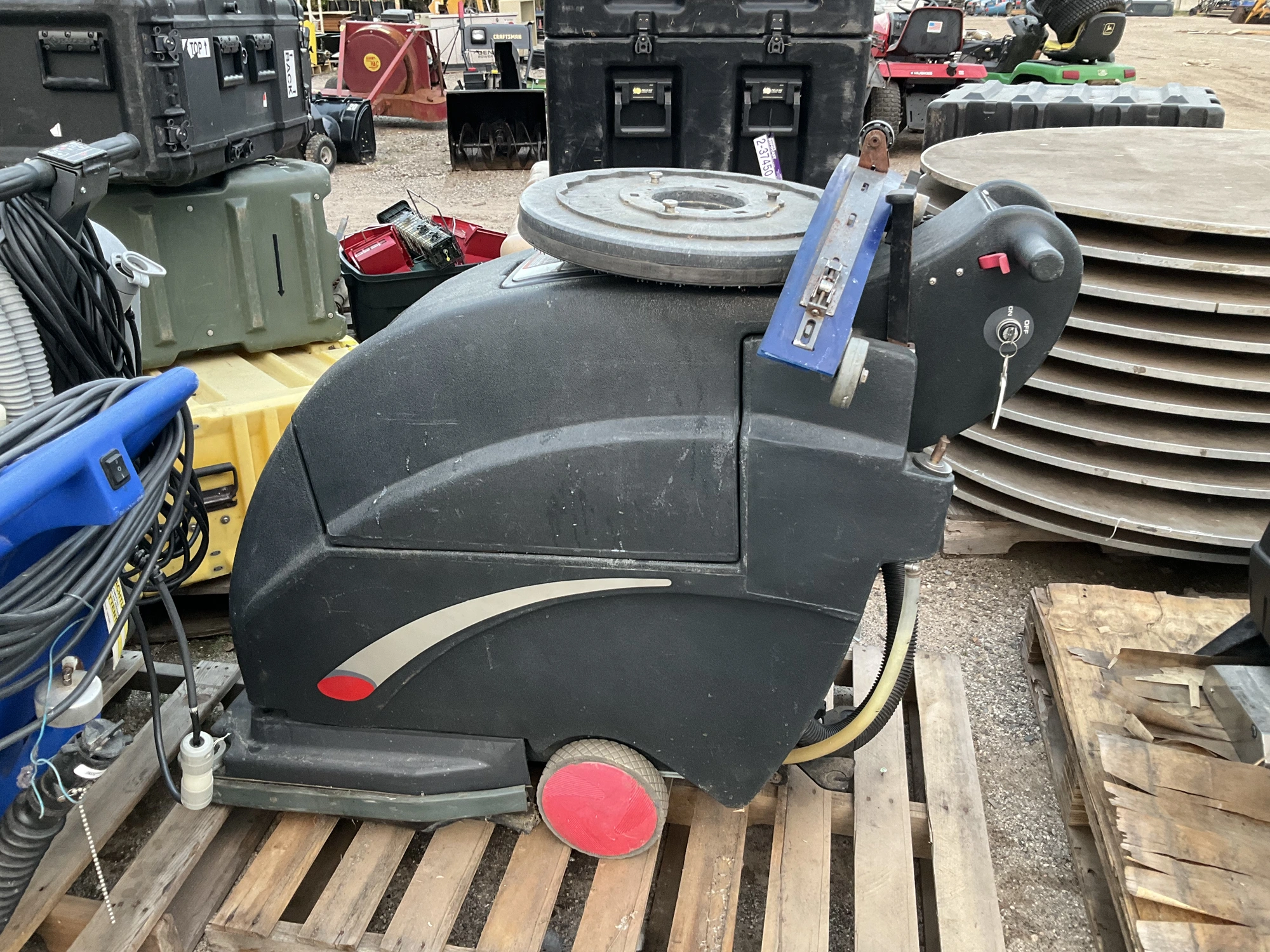 Used VIPER FANG 20 Scrubbers Michigan US | Miedema Asset Management Group #1475609