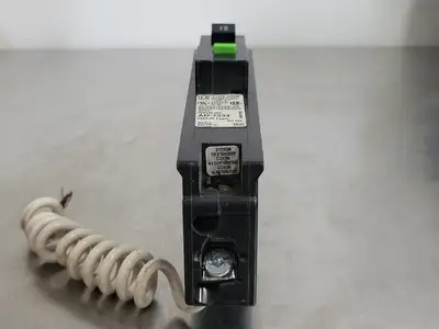 USED SQUARE D HOM115AFI