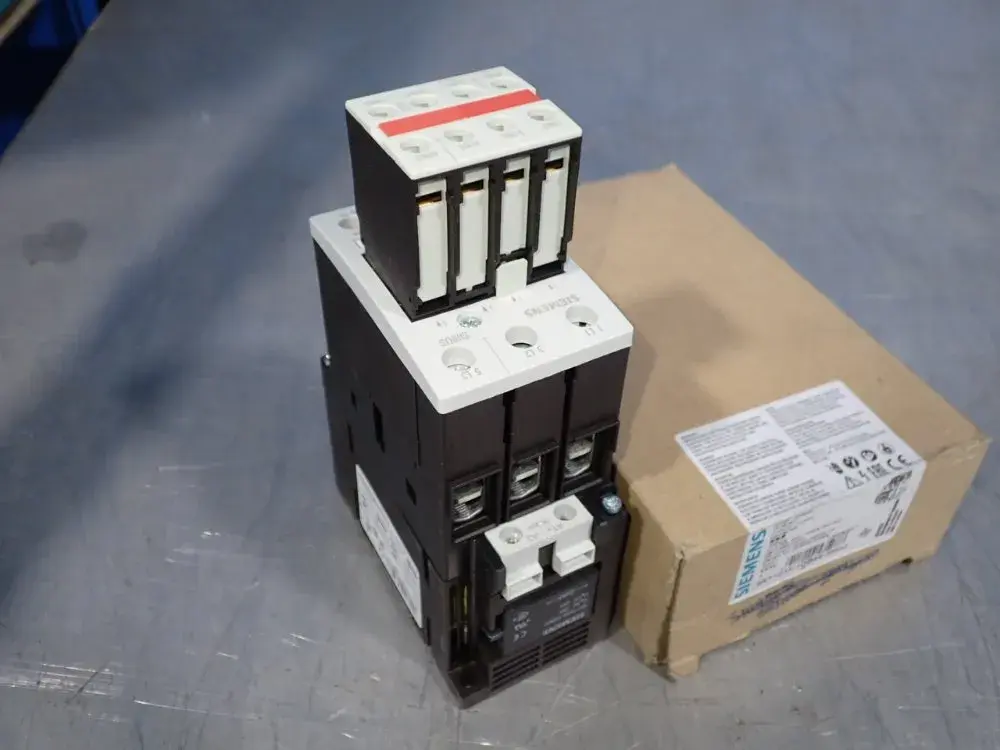 NEW SIEMENS 3RT10351QB443MA0