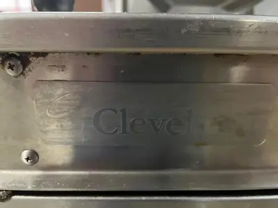 USED CLEVELAND RANGE #36GMK66200 TWIN 6 GAL.