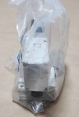 NEW SMC VP544-5DZ1-03A