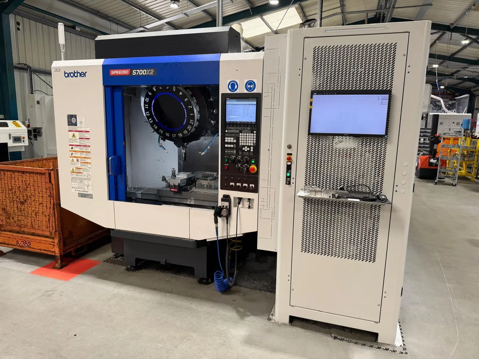 USED 2020 BROTHER SPEEDIO S700X2