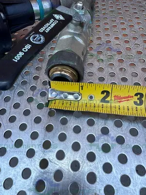 USED GEMU 554/15 PNEUMATIC ANGLE SEAT GLOBE VALVE W/ 1/2" COMPRESSION FITTING, VALVE