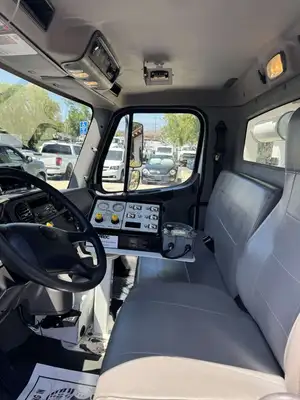 Used 2014 FREIGHTLINER M2 Carhaulers California US | Commerce Truck Equipment Sales #1547761