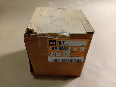 NEW CATERPILLAR 5P-8362
