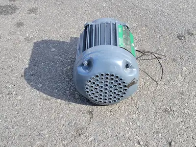 1 hp, 575 volts, 1735 rpm, 143T Electric Motor
