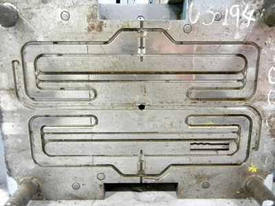 Hanger 13" mold