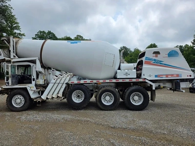 Used 2015 OSHKOSH S2346 Concrete Mixer Trucks Virginia US | Proxy Equipment #1426138