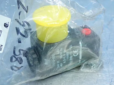 NEW AUTOMATIC VALVE USA 70199DB