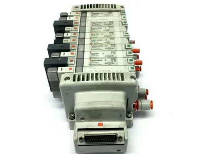 USED SMC PLUG-IN MANIFOLD