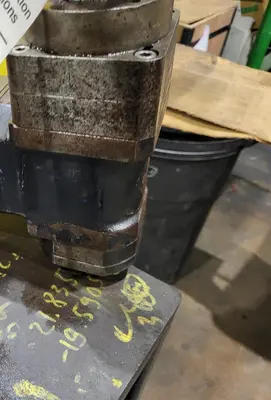 USED 1900 MAZAK TOOLING