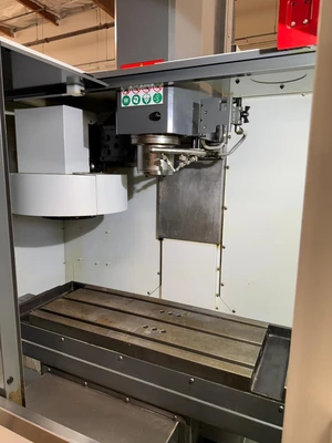 Haas _UNKNOWN_ Machining Centers & Milling Machines | Amiron Machinery (8)