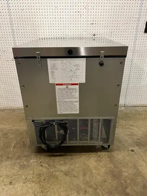 Used Hoshizaki Used 27" Hoshizaki UR27B Steelheart Series Stainless Undercounter Refrigerator - TH1 Undercounter Refrigerators Illinois US | Falcon Restaurant Supply #1374920