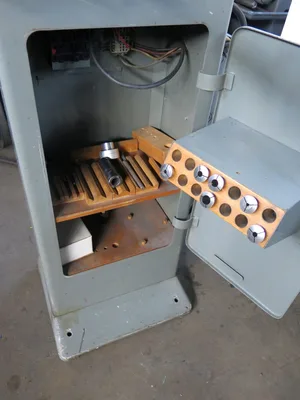 DECKEL SOE TOOL & CUTTER GRINDER
