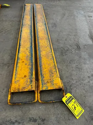 Used _UNKNOWN_ _UNKNOWN_ Forklift Attachments North Carolina US | Myron Bowling Auctioneers Inc #1546908