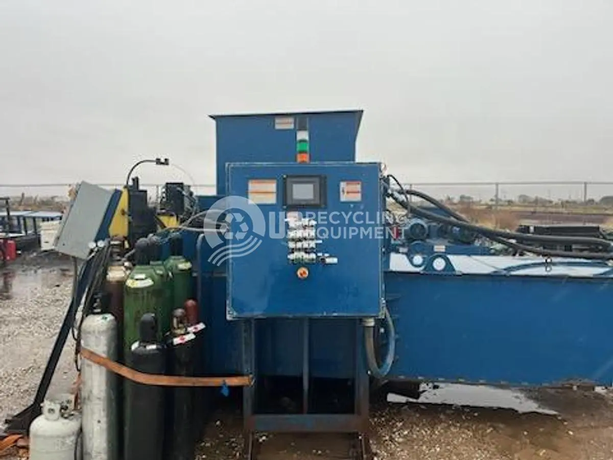 USED 2017 AMERICAN BALER W721 2 RAM