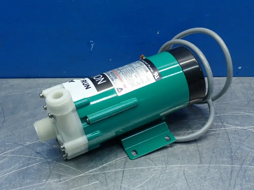 Used IWAKI MAGNET PUMP MD20RT115NL Pumps Ohio US | HGR 24 #946320