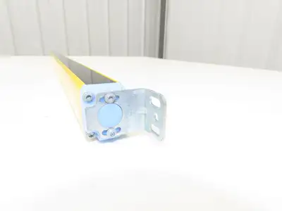 Schmersal SLC440COM-R-0890-14 Safety Light Curtain Receiver
