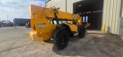 USED 2020 JCB 510-56
