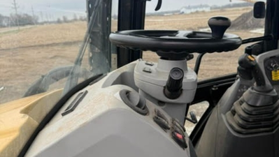USED 2019 Caterpillar 420F2 IT