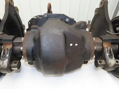 Hyster E60Z-33 Forklift Front Dual Wheel Drive Axle Assembly 6-Lug & Park Brake