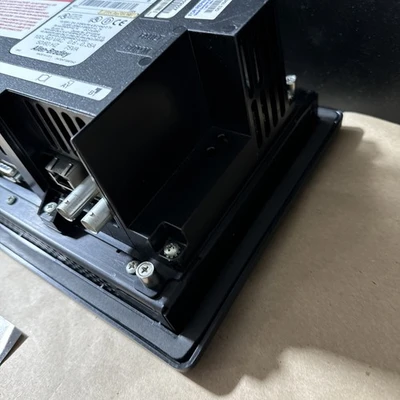 USED Allen-Bradley 2711-B6C15