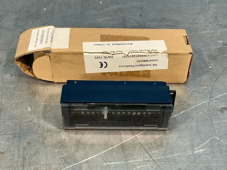 Used GENERAL ELECTRIC IC694TBB032D Terminal Blocks Ohio US | HGR 24 #1357433