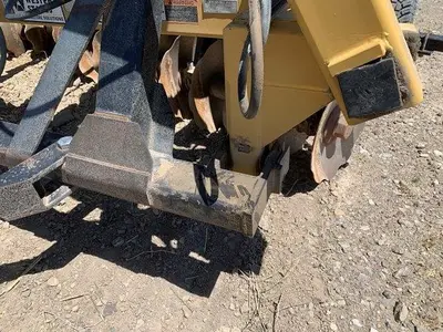 USED 2011 KELLO-BILT 225D0W-9028B
