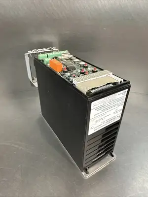 USED Danfoss DANFOSS 195N1030 VLT2811 380-480V
